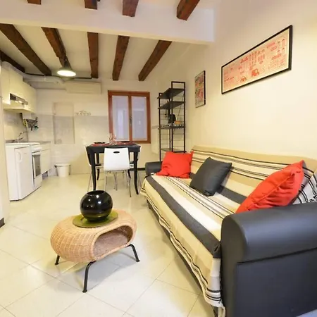 Apartment Carlo's By Venicevillas *