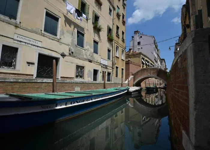 Carlo's By Venicevillas Apartment *