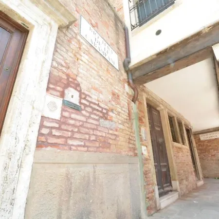 Apartment Carlo's By Venicevillas