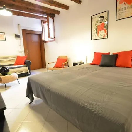 Appartement Carlo's By Venicevillas *