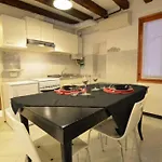 Carlo's By Venicevillas شقة *
